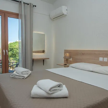 Athina * Elounda